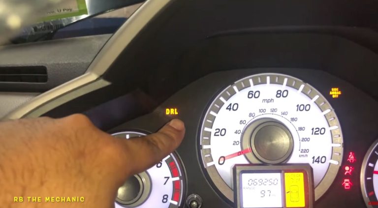 Why Is My Honda Pilot DRL Light On?